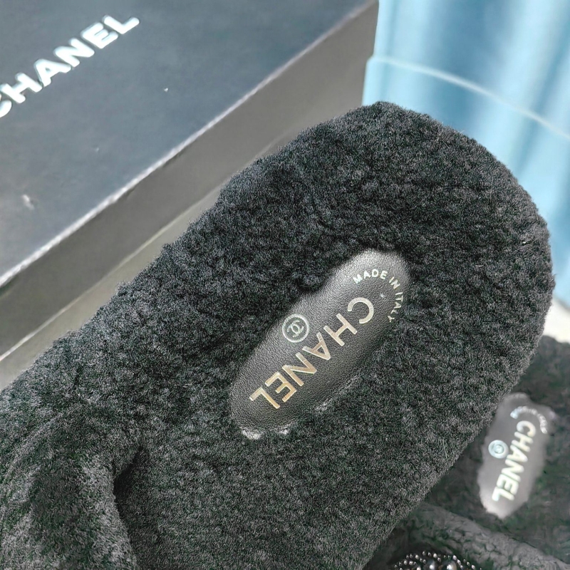 Chanel Slippers